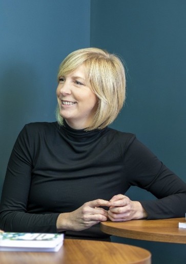 Dr Clare Churchman